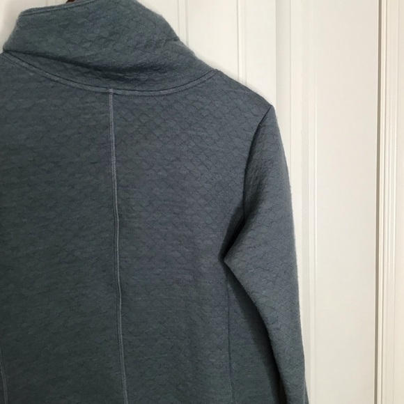 Kuhl Women's Athena Pullover in Pewter Green Size Medium. - Picture 12 of 16